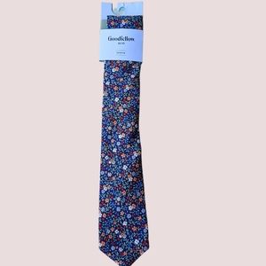 NWT Men's Tie